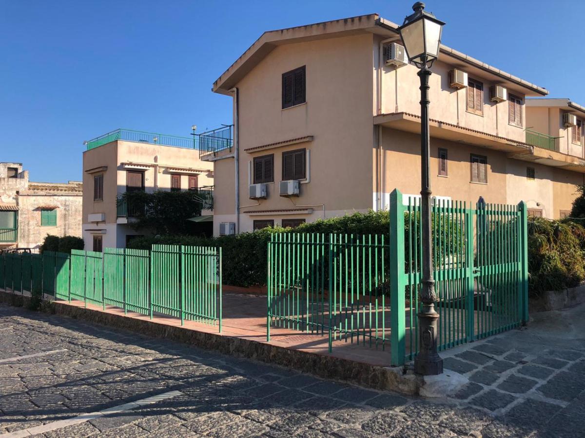 Casa Petriera Apartment Isola di Ustica Exterior foto